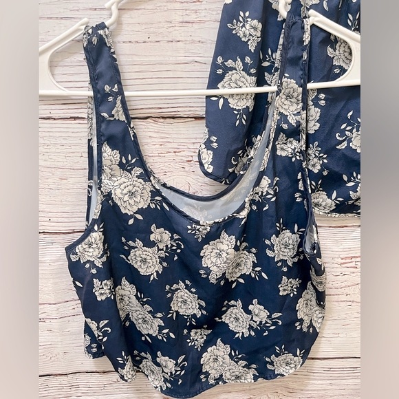 Forever 21 Floral Pajama Set - Picture 3 of 12